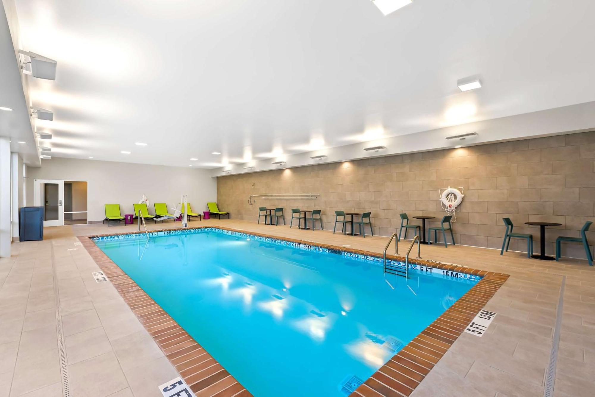 Home2 Suites By Hilton Hendersonville Exterior foto